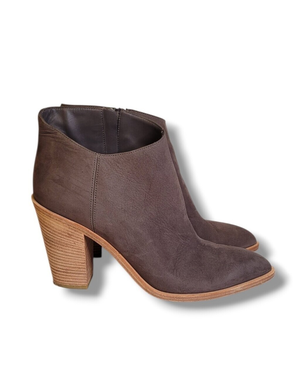 Vince Easton Nubuck Leather Ankle Boots Size 10